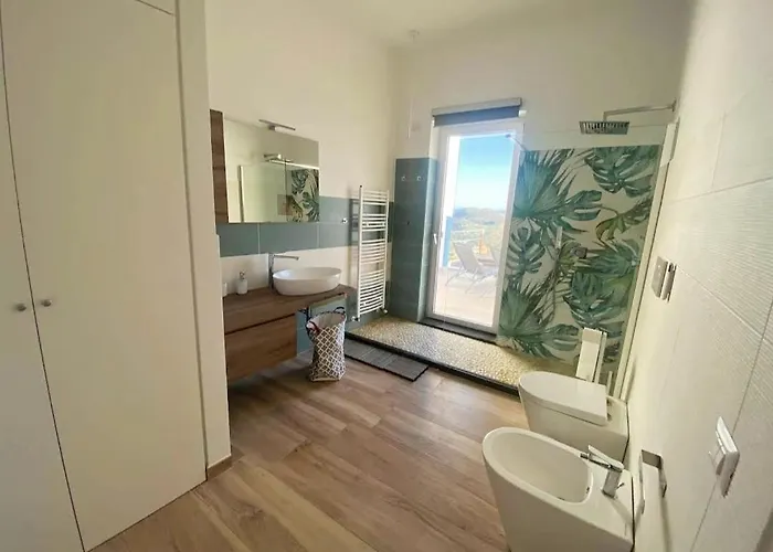 Sciara Eolie 度假居 利帕里